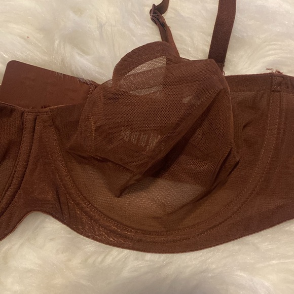 NEW SKIMS Ultra Fine Mesh Scoop Bra Underwire, Brown Mahogany Size 42A Ultrafine - Picture 8 of 14